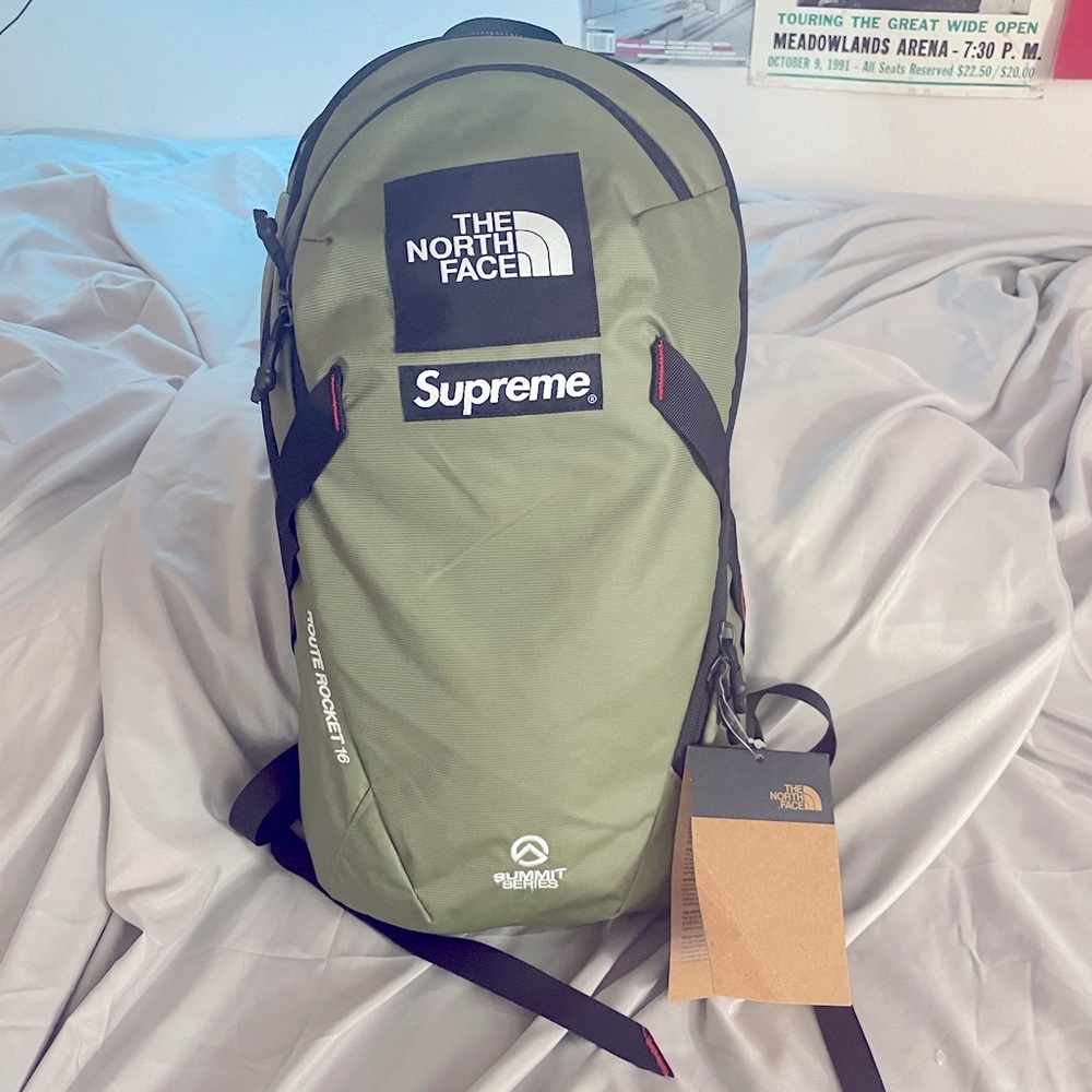 Supreme x The North Face Route Rocket Pack